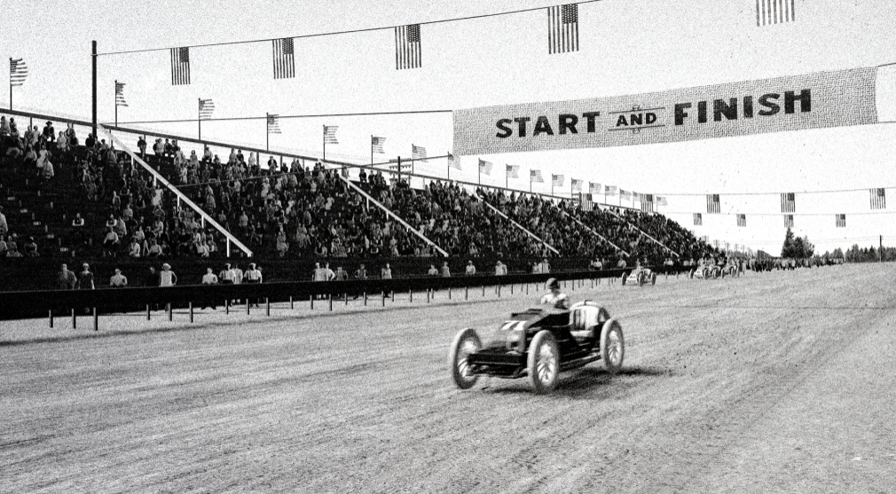 Cummingham wins inaugural Cascadian Grand Prix